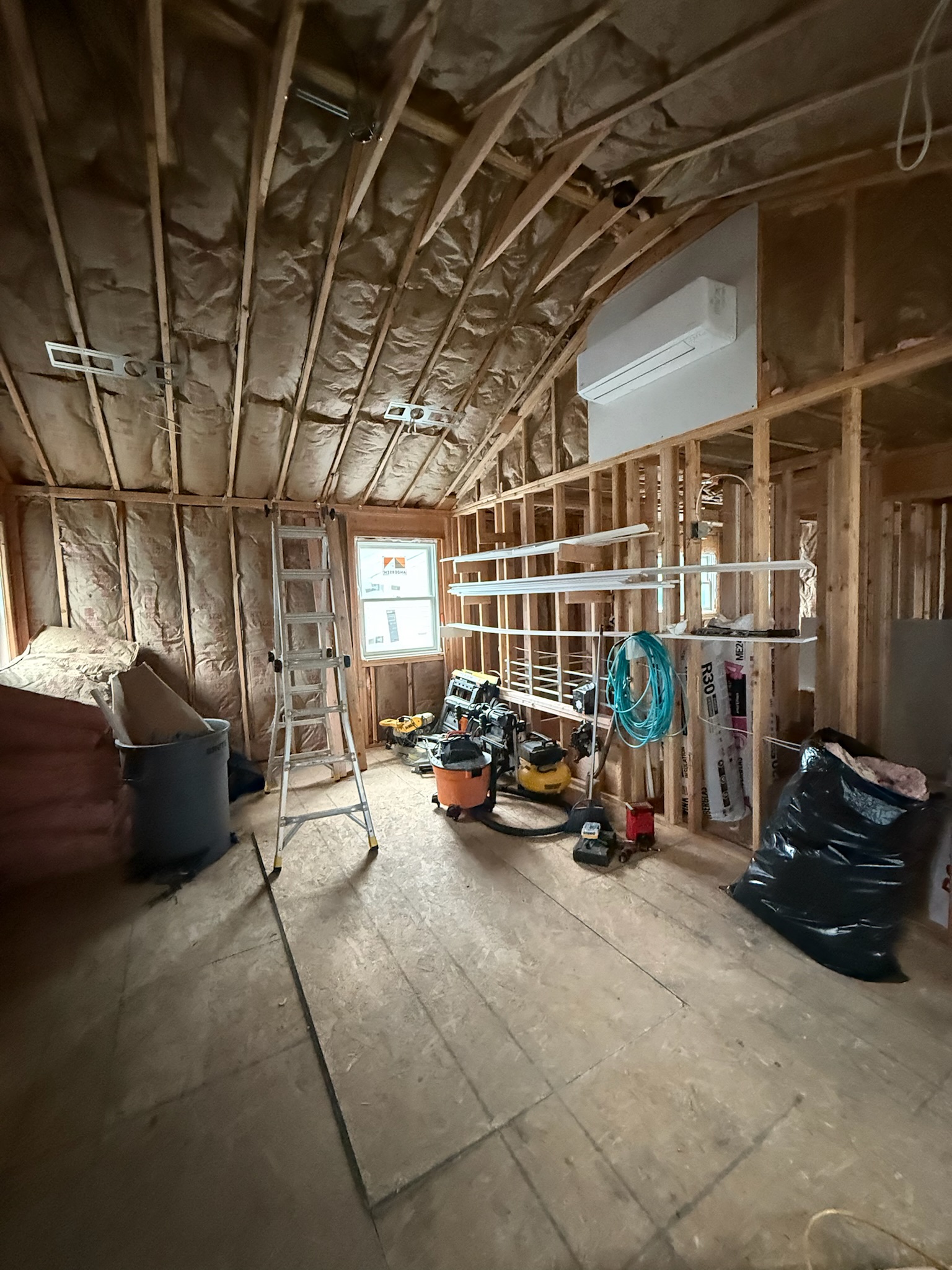 Basement Burgundy Complete - Photo 7